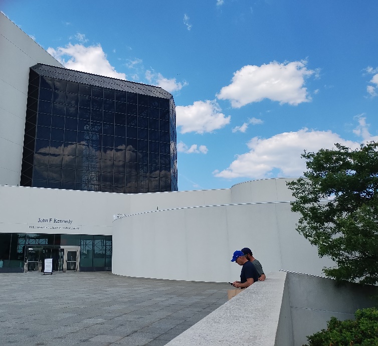 JFK Museam entrance